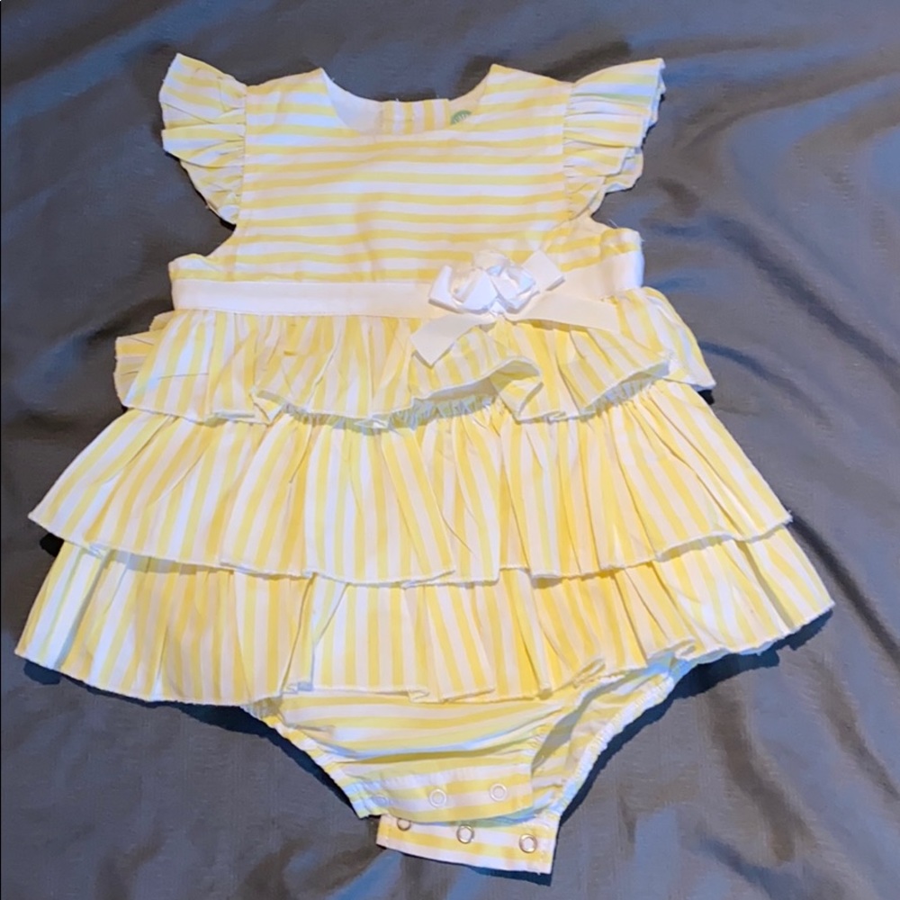 Little me dress size 12m